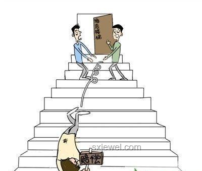 女子电梯厅遭遇与公共安全防范措施对比分析